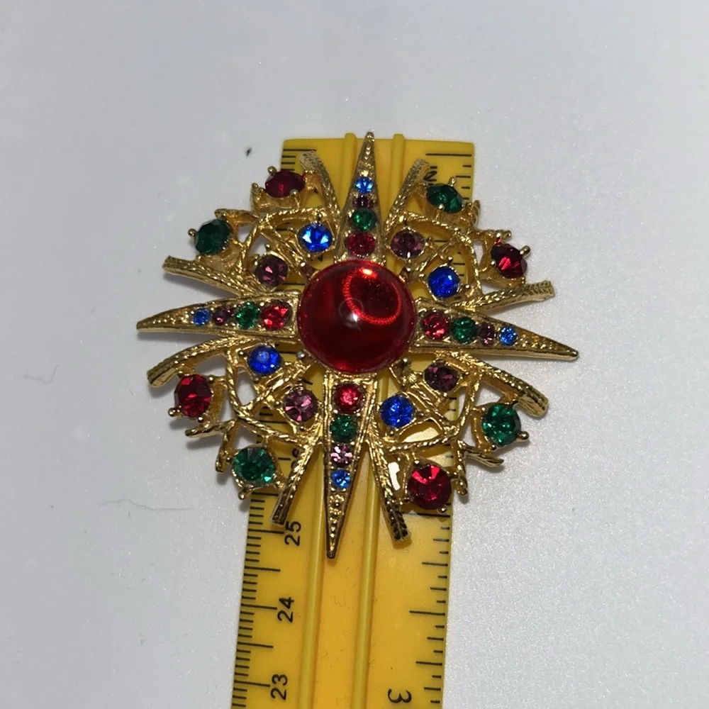 Gold Tone Vintage Starburst Brooch with Colorful Gemstones
